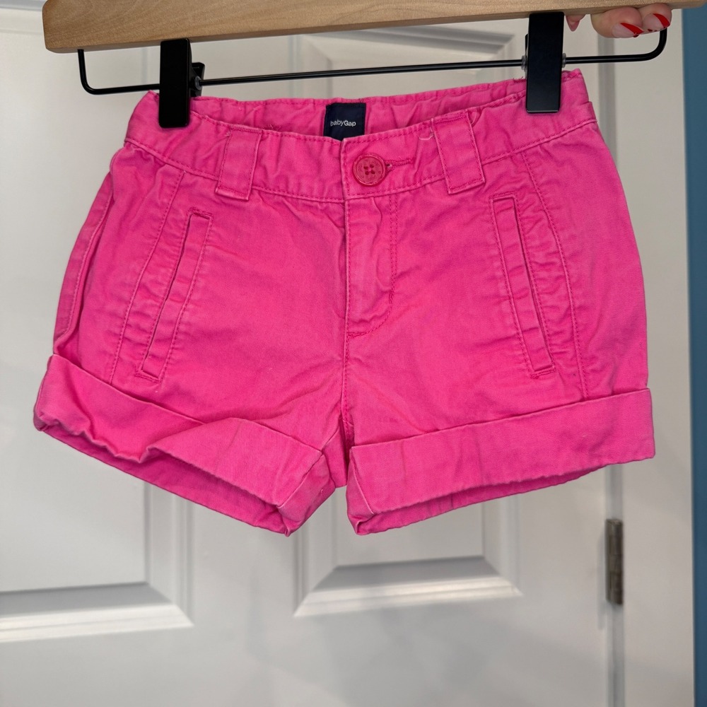Baby Gap Toddler Girls Hot Pink Cuffed Chino Shorts Size 4 Years